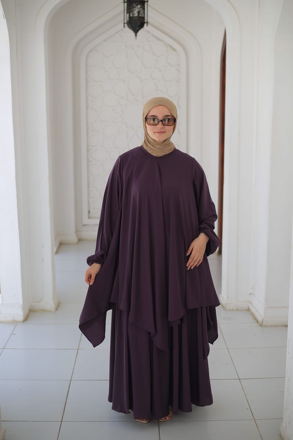 إدناء لوتس